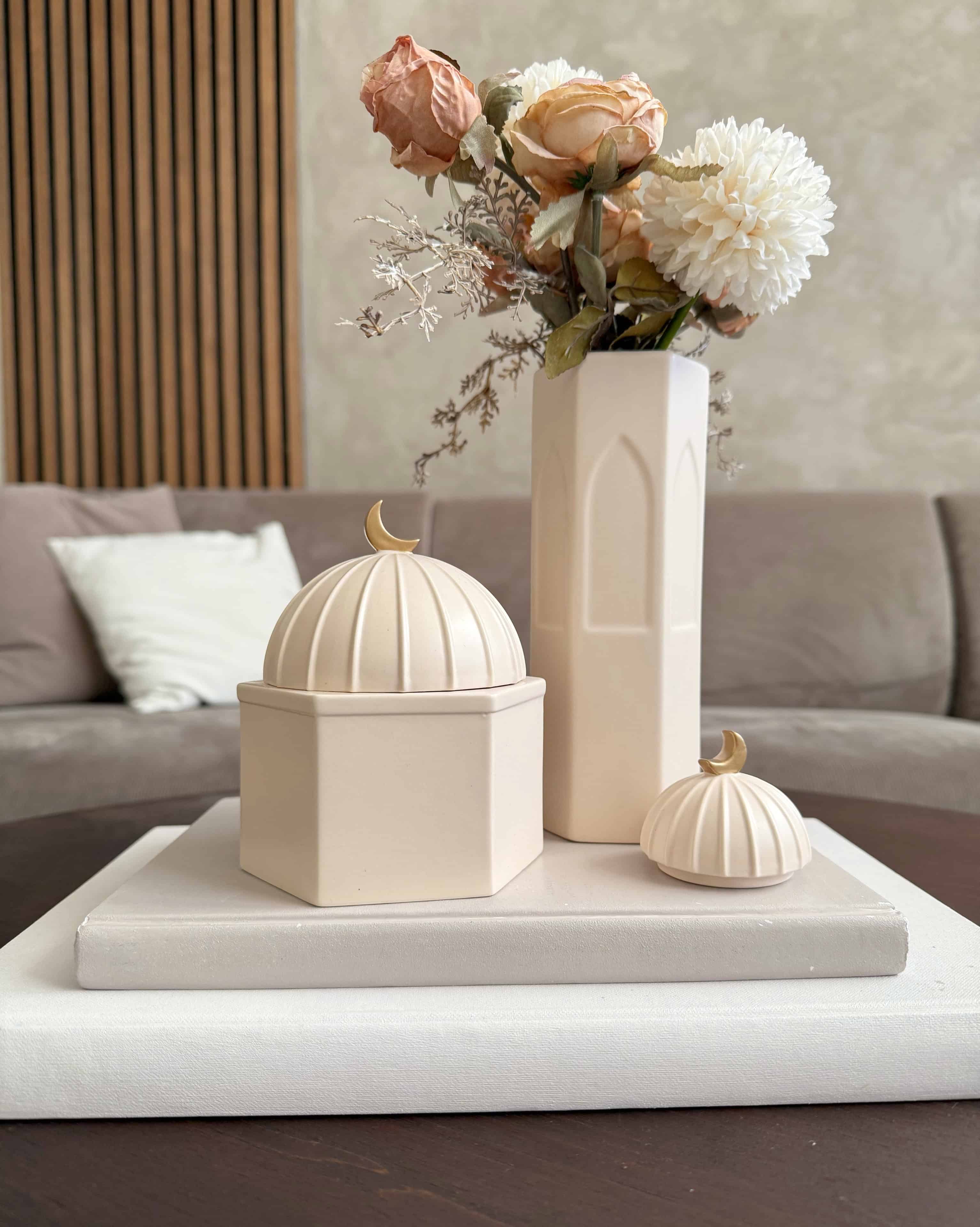 Minarets of Aqsa og dome – islamisk keramik vase til Ramadan og Eid pynt
Minarets of Aqsa and dome Islamic ceramic vase for Ramadan and Eid home decoration