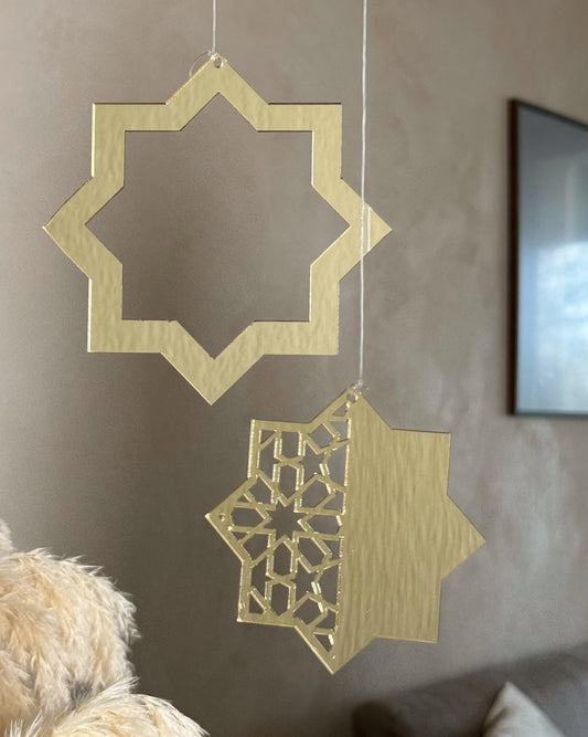 Stjerne ophæng i guld spejlakryl som dekorativ pynt til Ramadan og Eid