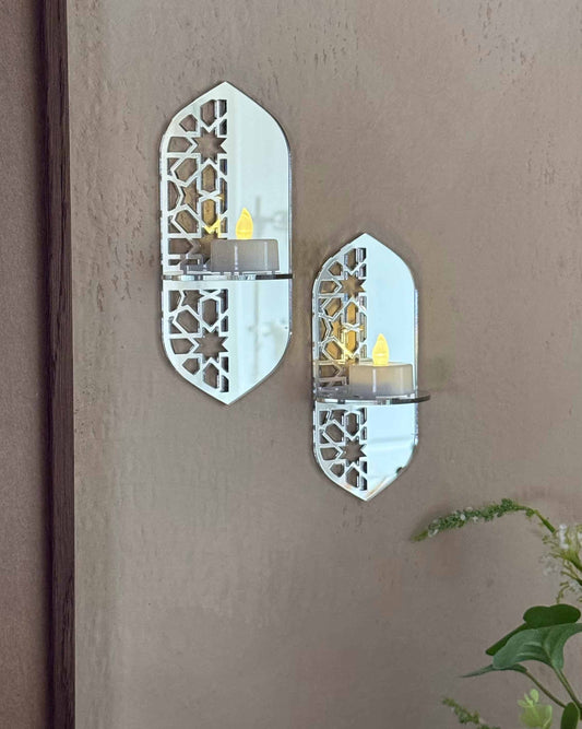 dekorativ vägg- eller ljusdekoration med islamiskt inspirerad design i silverfärg